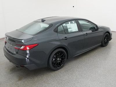 2026 Toyota Camry - Photo 32