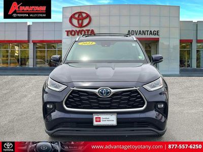 2023 Toyota Highlander Hybrid — side profile view