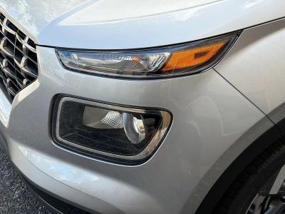 2026 Hyundai VENUE — photo 9 view