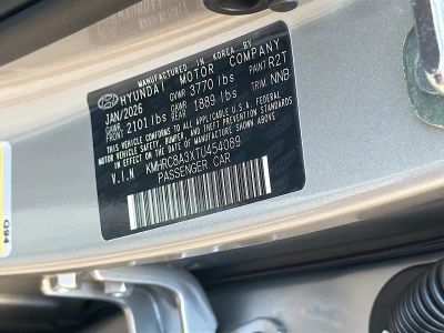2026 Hyundai VENUE — photo 40 view