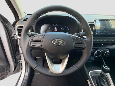 2026 Hyundai VENUE — photo 36 view
