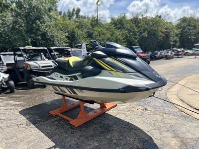 2025 Yamaha GP HO with Audio — front three-quarter view