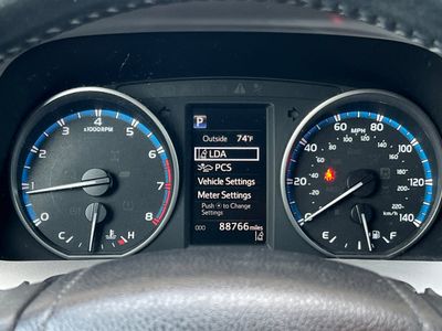 2018 Toyota RAV4 - Photo 17