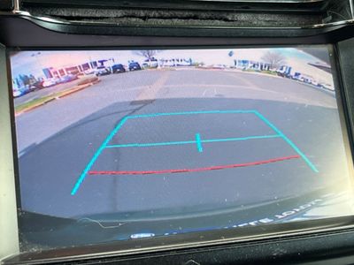 2018 Toyota RAV4 - Photo 11