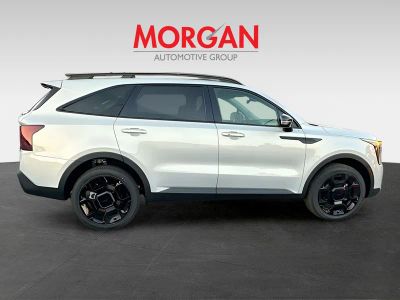 2026 Kia Sorento — photo 8 view