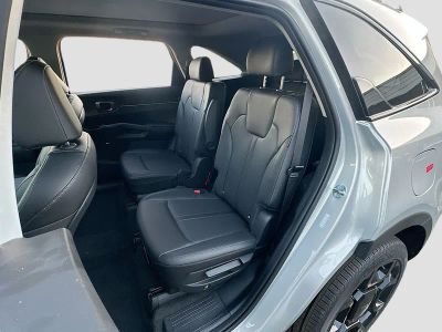 2026 Kia Sorento — photo 26 view