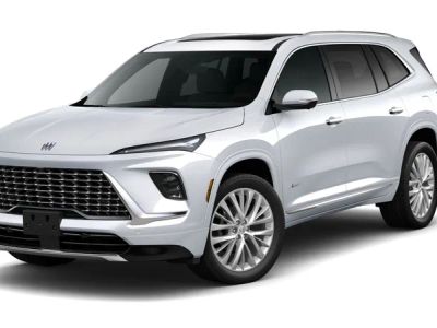 2026 Buick Enclave Avenir in Iridescent White Tricoat — front three-quarter view