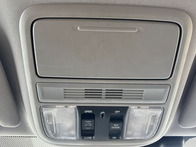 2018 Honda Odyssey - Photo 16