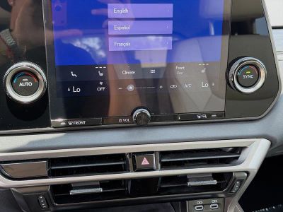 2024 Lexus RX — photo 13 view