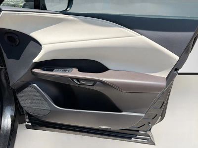 2024 Lexus RX — photo 32 view