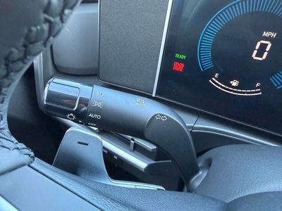2025 Hyundai Santa Fe Hybrid — photo 15 view