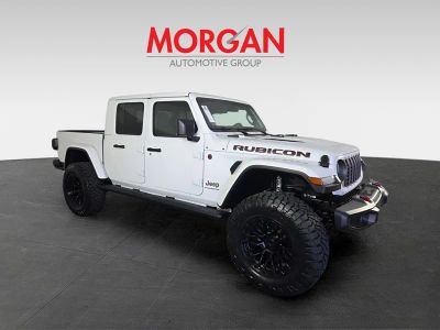 2026 Jeep Gladiator — side profile view