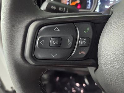 2026 Jeep Gladiator — photo 15 view