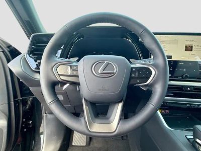 2026 Lexus TX — photo 42 view