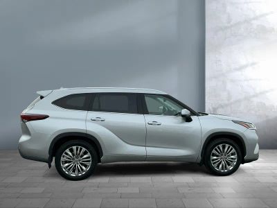 2024 Toyota Highlander - Photo 7