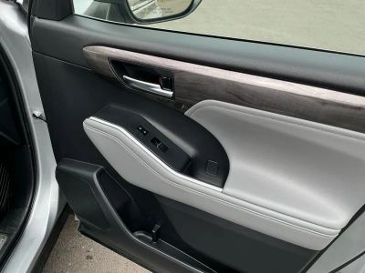 2024 Toyota Highlander - Photo 21
