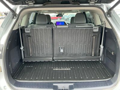 2024 Toyota Highlander - Photo 17