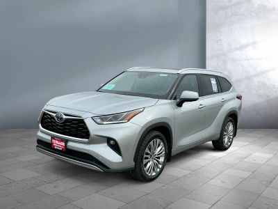 2024 Toyota Highlander - Photo 1