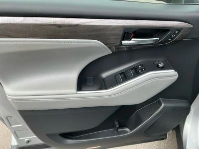 2024 Toyota Highlander - Photo 15