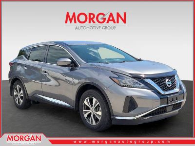 2022 Nissan Murano S in Gun Metallic — front three-quarter view