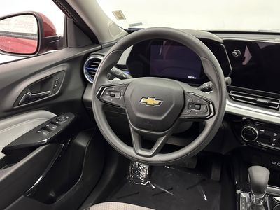 2025 Chevrolet Trax - Photo 23