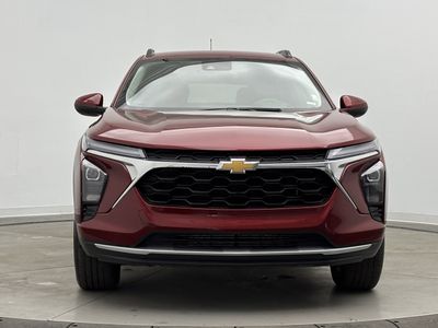 2025 Chevrolet Trax - Photo 2
