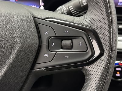 2025 Chevrolet Trax - Photo 19