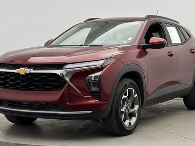 2025 Chevrolet Trax - Photo 8