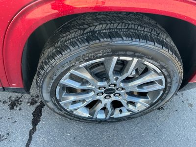 2026 GMC Acadia — photo 22 view