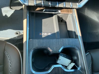 2026 GMC Acadia — photo 13 view