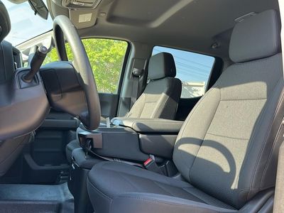2024 Chevrolet Silverado 1500 — photo 10 view