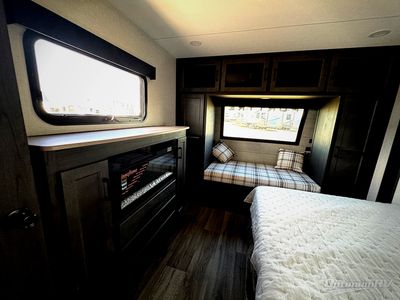 2026 Venture RV SportTrek Touring Edition - Photo 7