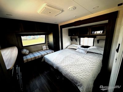2026 Venture RV SportTrek Touring Edition - Photo 6