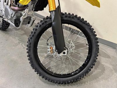2026 Suzuki RM-Z450 - Photo 14