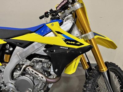 2026 Suzuki RM-Z450 - Photo 13