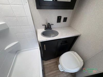 2021 Forest River RV Cherokee Grey Wolf — photo 37 view