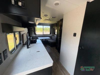 2021 Forest River RV Cherokee Grey Wolf — photo 10 view