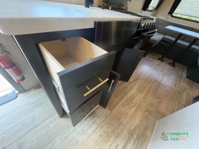 2021 Forest River RV Cherokee Grey Wolf — photo 24 view