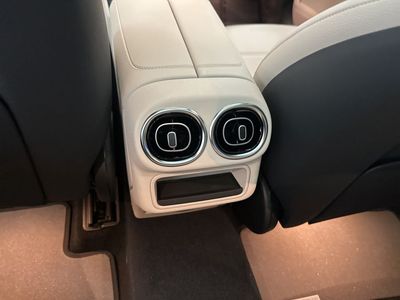 2026 Mercedes-Benz GLC - Photo 21