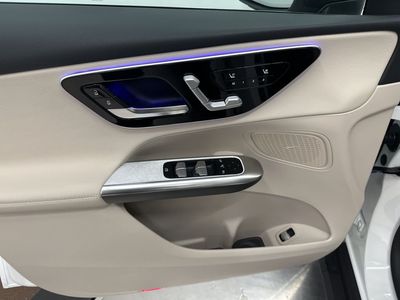 2026 Mercedes-Benz GLC - Photo 11