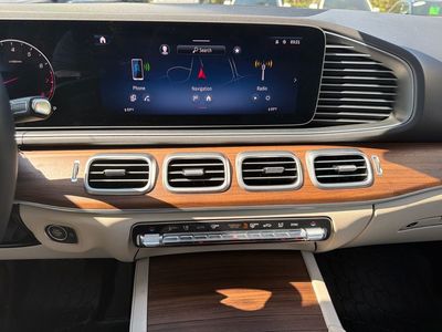 2026 Mercedes-Benz GLE - Photo 6
