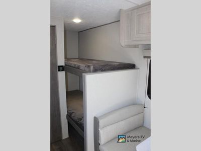 2026 Coachmen RV Catalina Summit Series 7 - Photo 14