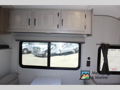 2026 Coachmen RV Catalina Summit Series 7 - Photo 19