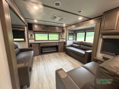 2024 Grand Design Solitude — photo 8 view