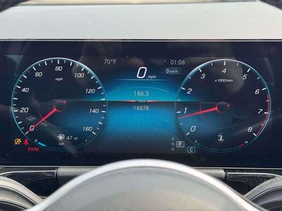 2022 Mercedes-Benz GLA - Photo 3