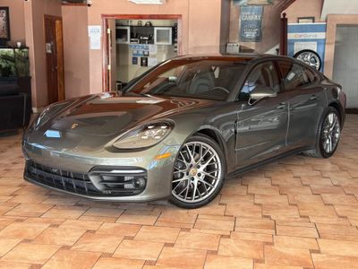 2023 Porsche Panamera - Photo 1