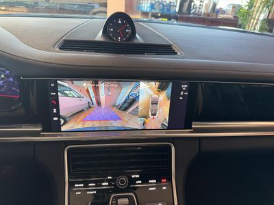 2023 Porsche Panamera - Photo 14