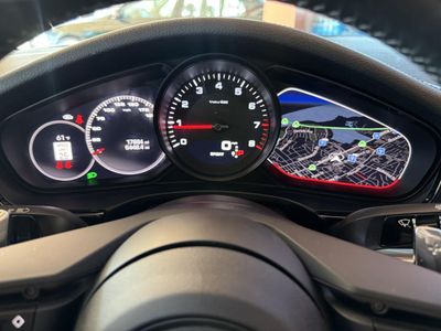2023 Porsche Panamera - Photo 16