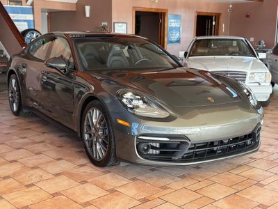 2023 Porsche Panamera - Photo 2