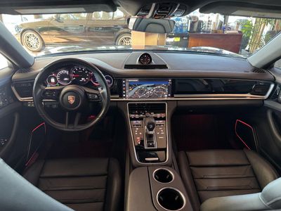 2023 Porsche Panamera - Photo 10